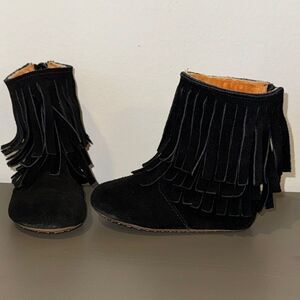 MONKEY FEET Black Fringe Kids Boots